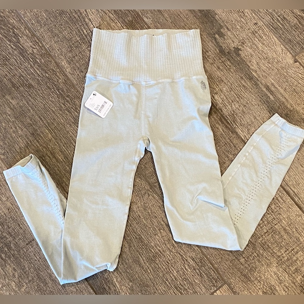 NWT, Free People Good Karma Leggings